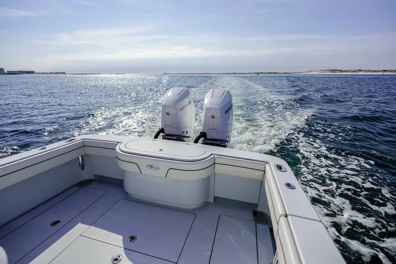 T/t The O Sheaux Yacht Photos Pics 2024 Valhalla Boatworks V-33- T/T THE O SHEAUX- Cockpit