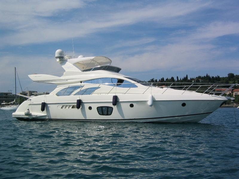 2007 Azimut 55