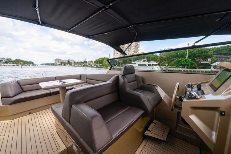  Yacht Photos Pics 2022 Vanquish Yachts Vq45 - Image 17