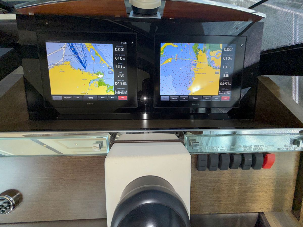 2014 Tiara Yachts 50 