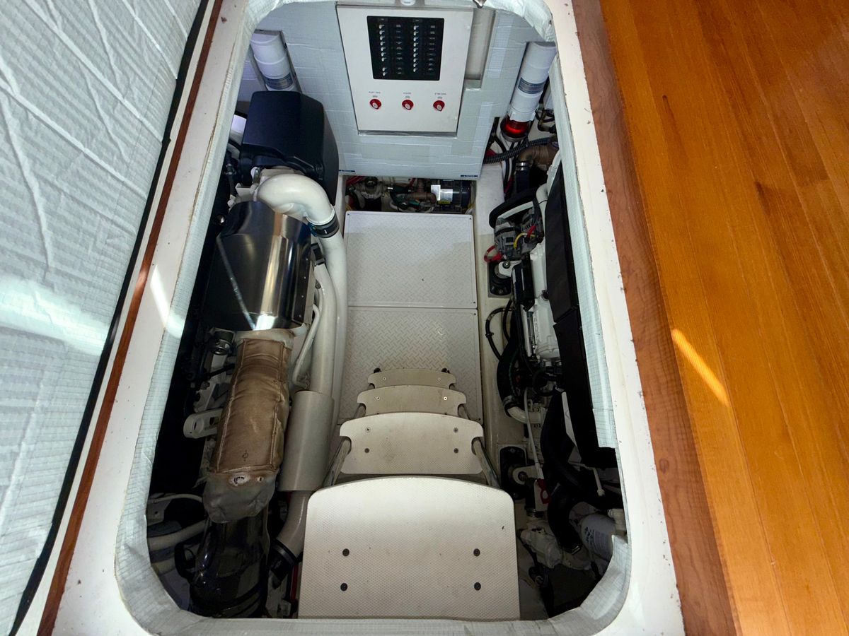 2014 Tiara Yachts 50 