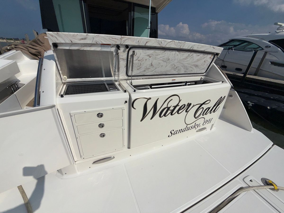 2014 Tiara Yachts 50 