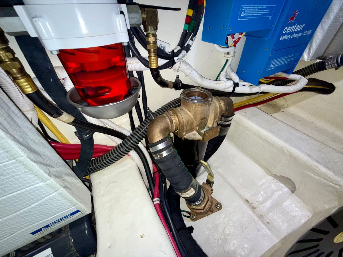 2014 Tiara Yachts 50 