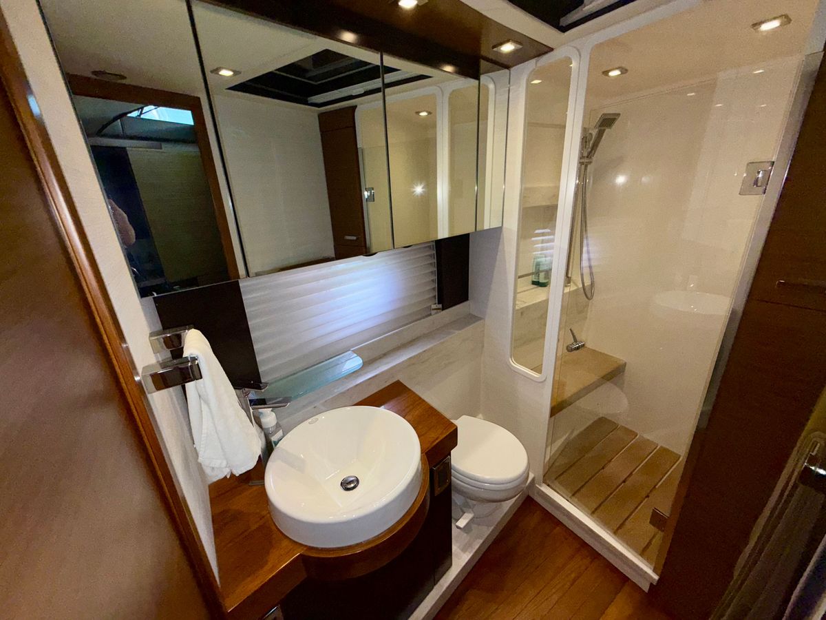 2014 Tiara Yachts 50 