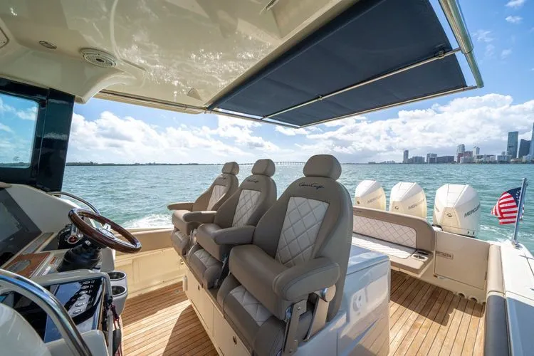  Yacht Photos Pics 2022 Chris-craft Catalina 34 - Image 20