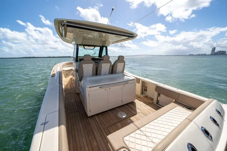  Yacht Photos Pics 2022 Chris-craft Catalina 34 - Image 16