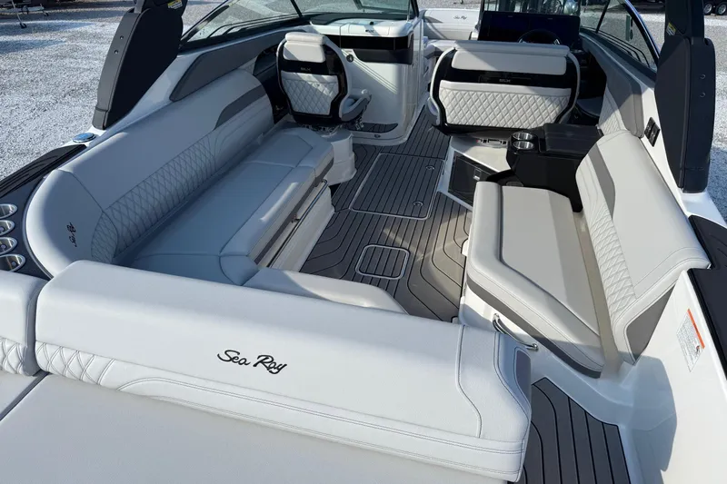  Yacht Photos Pics 2026 Sea Ray SLX 280 boat interior with luxurious seating and modern design.