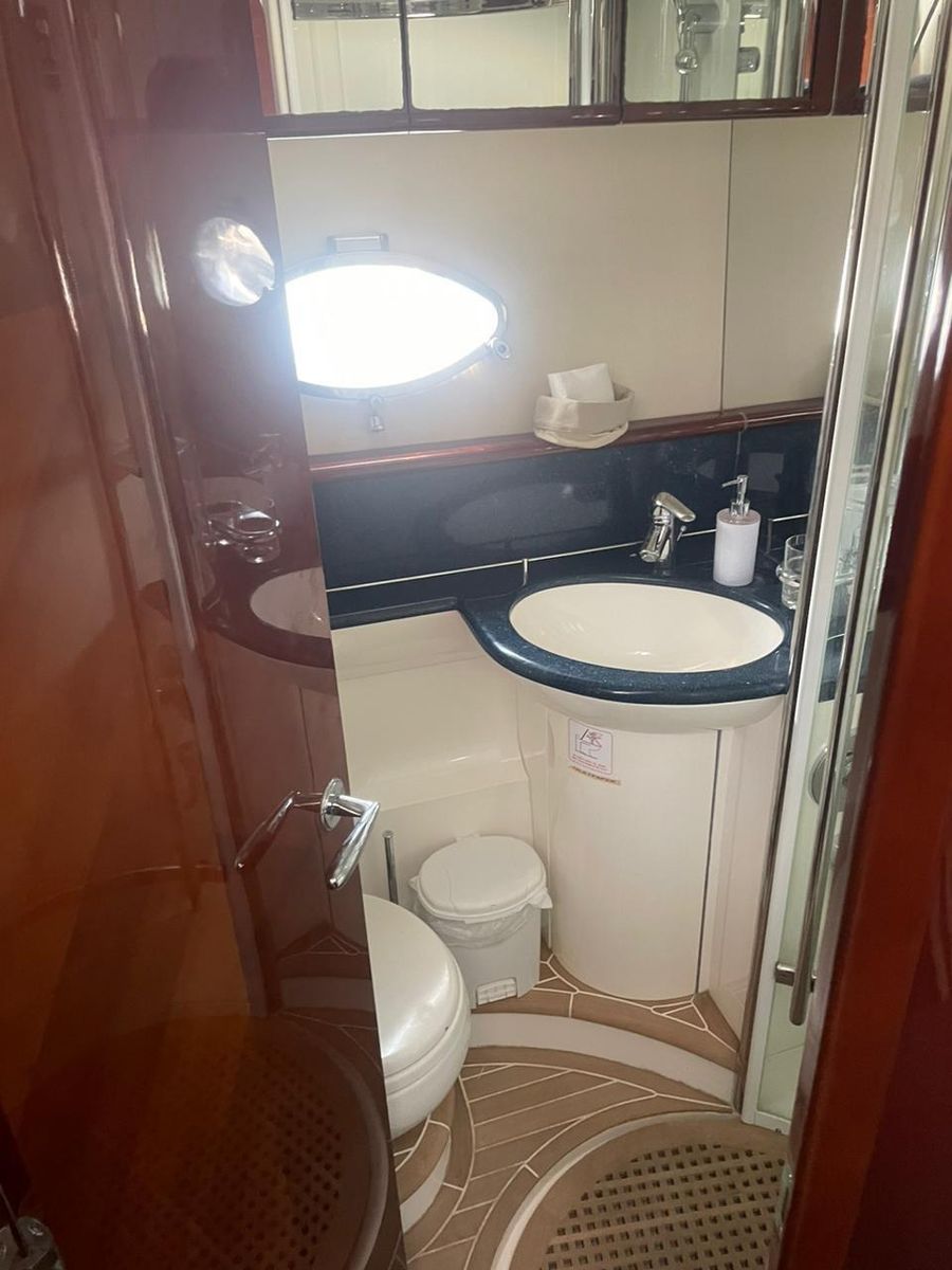 2004 Princess 63 