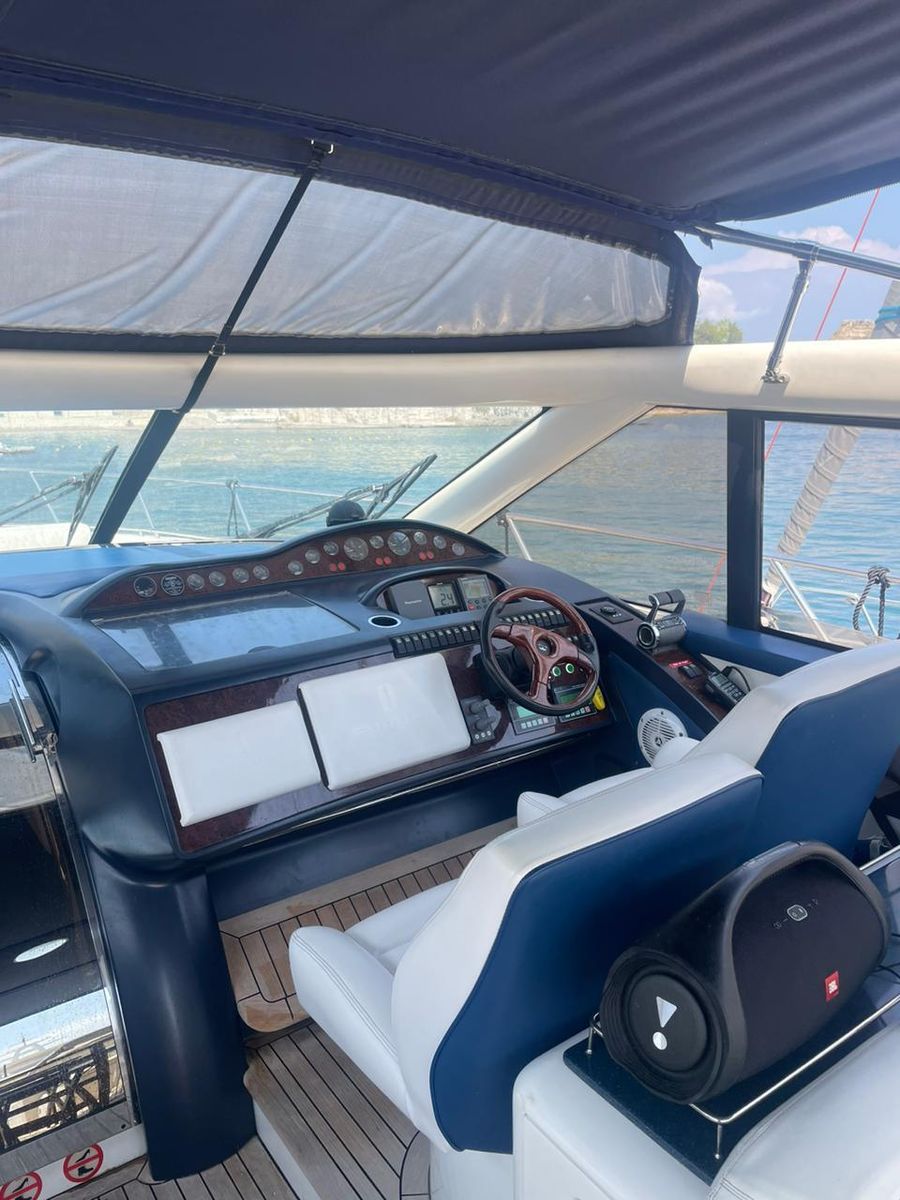 2004 Princess 63 