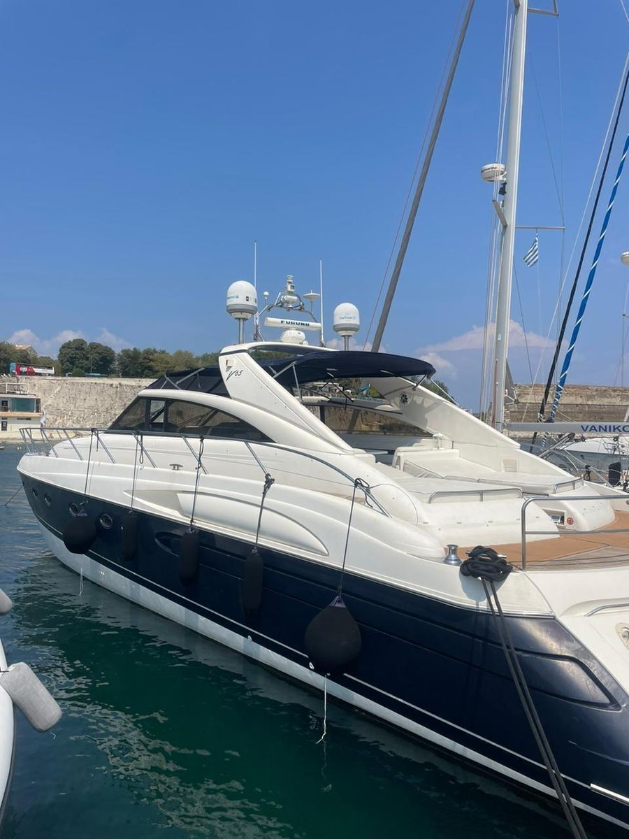 2004 Princess 63 