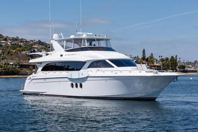 Hatteras 72 Motor Yacht