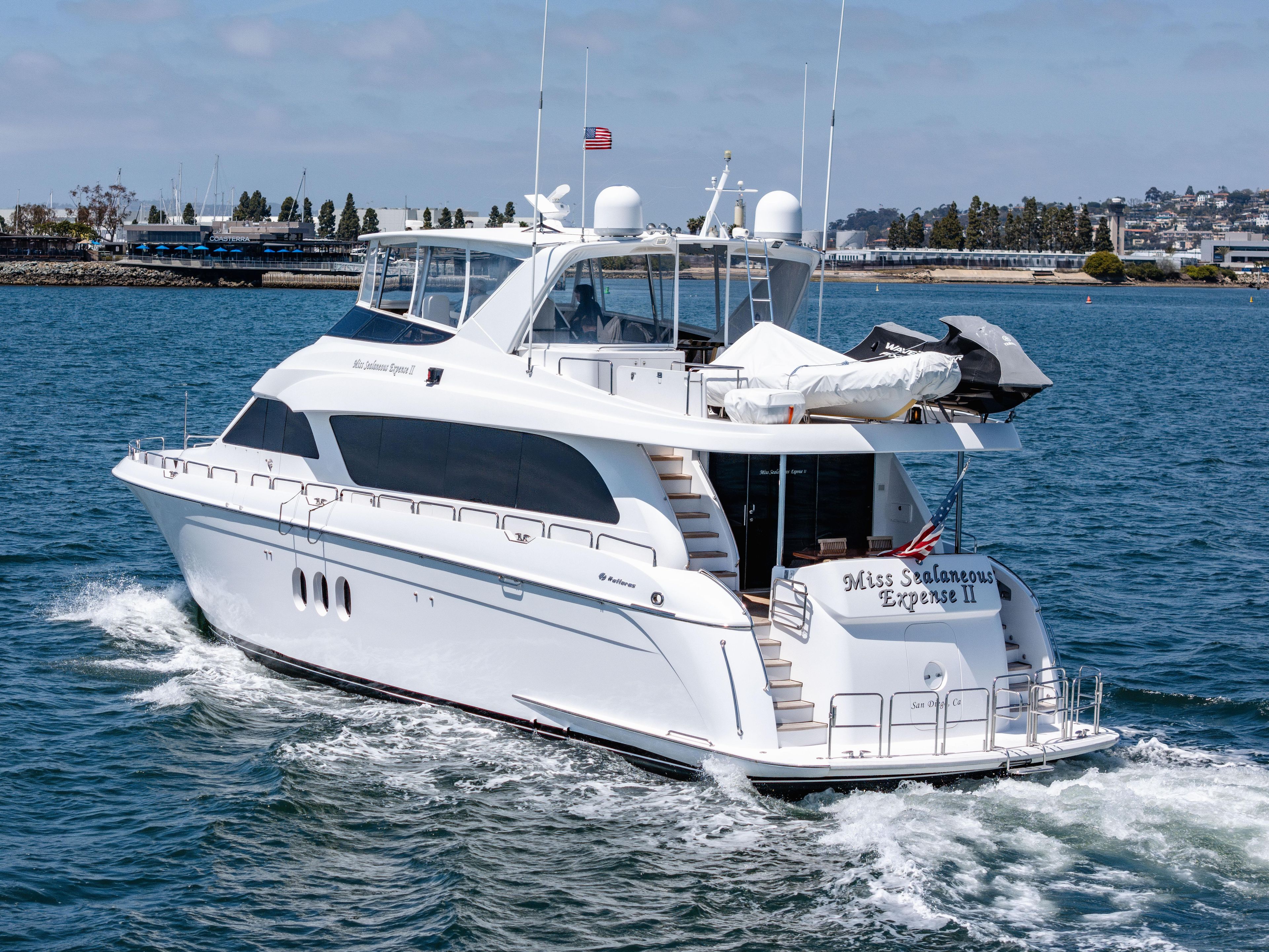 2008 Hatteras 72 