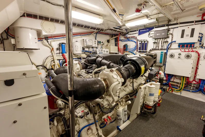 Miss Sealaneous Expense II Yacht Photos Pics 