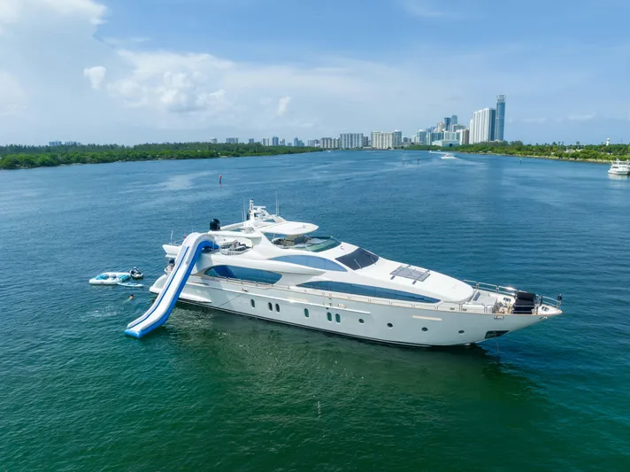  Yacht Photos Pics 