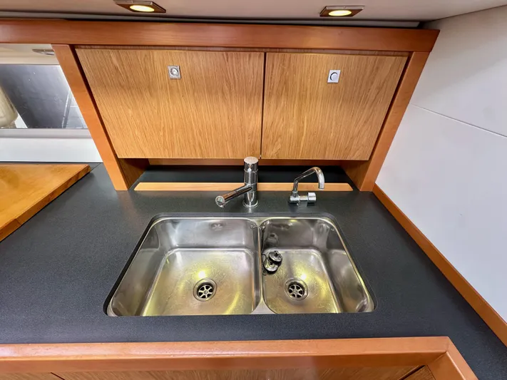 Doc Holiday Yacht Photos Pics 