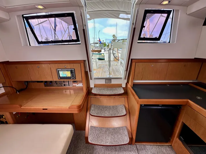 Doc Holiday Yacht Photos Pics 