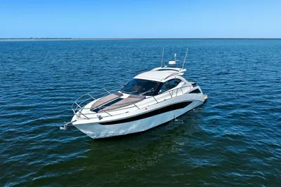 Galeon 385 HTS