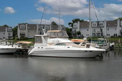 Sea Ray 420 Aft Cabin