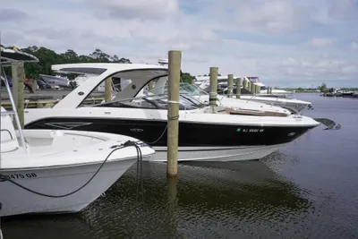 Sea Ray SLX 310
