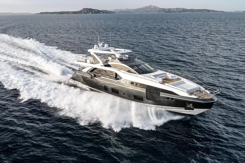  Yacht Photos Pics 2023-Azimut-Grande-27-METRI-MarineMax