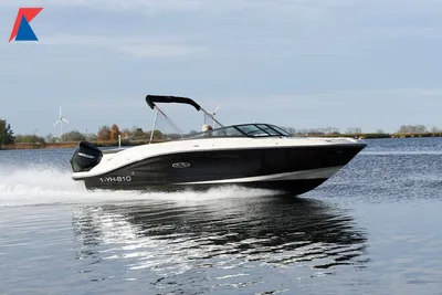 2023 Sea Ray SPX 230 Outboard