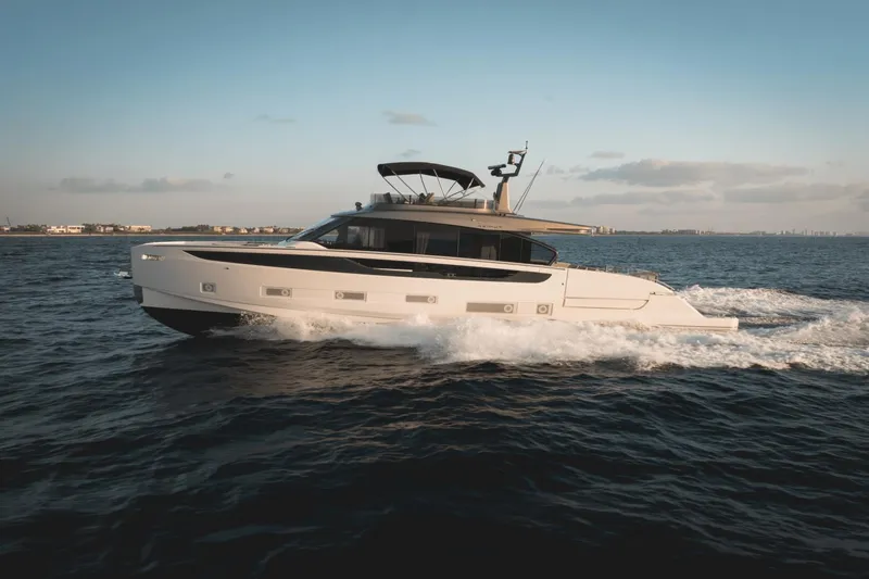  Yacht Photos Pics 