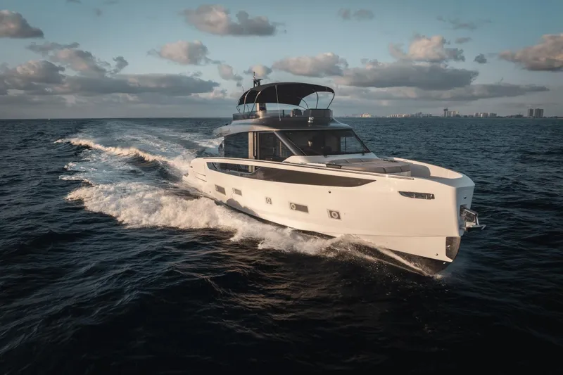  Yacht Photos Pics 