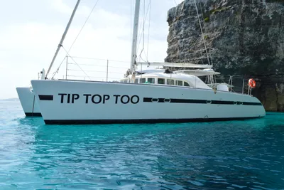 2004 Lagoon 570
