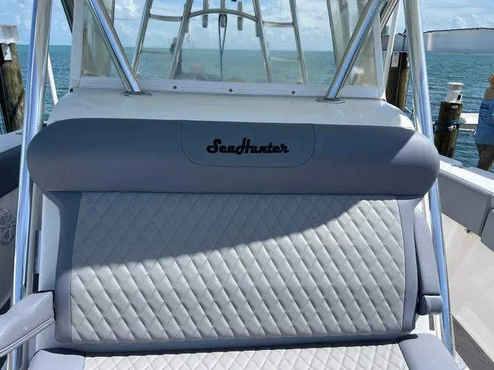  Yacht Photos Pics SeaHunter 41 Tournament 2015 boat seat with ocean view in background.