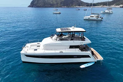 2021 Fountaine Pajot MY44
