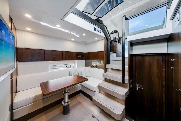  Yacht Photos Pics 2024 Fairline Targa 50 Gt - Image 30