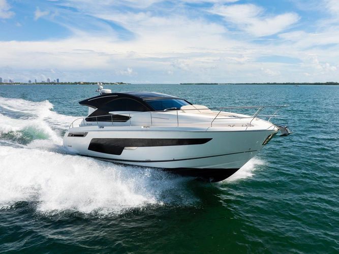 2024 Fairline 50 