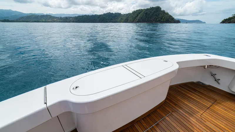 El Lobo Yacht Photos Pics 