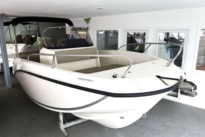 2024 Quicksilver Activ 605 Open
