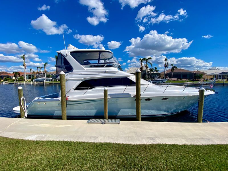 2001 Sea Ray 480 Sedan Bridge