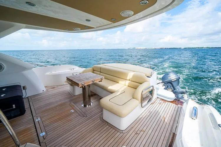  Yacht Photos Pics 2013 Sunseeker Manhattan 53 - Image 11