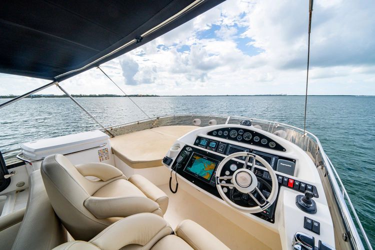 2013 Sunseeker 53 