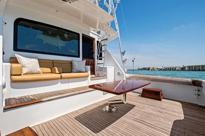 Saltwater Cowboys Yacht Photos Pics 2002 61 Viking Convertible - Saltwater Cowboy