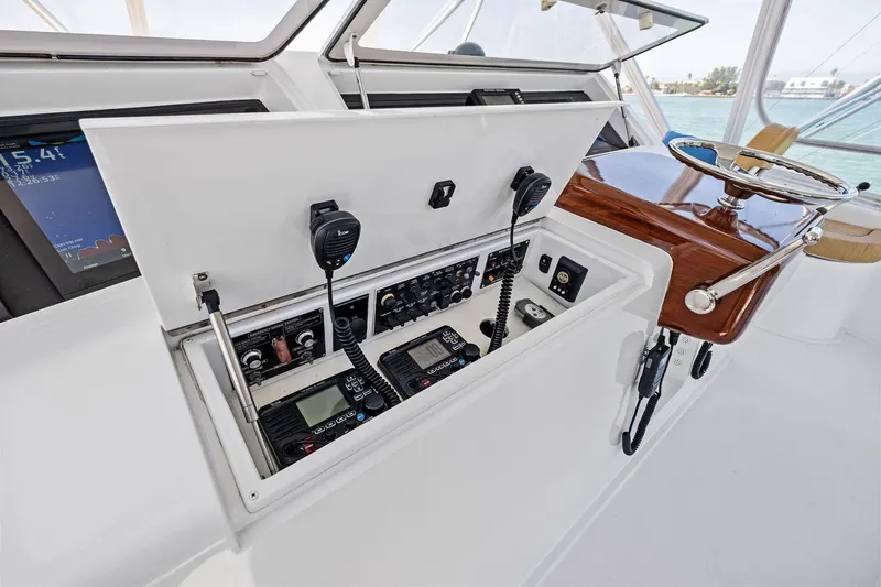 Saltwater Cowboys Yacht Photos Pics 2002 61 Viking Convertible - Saltwater Cowboy