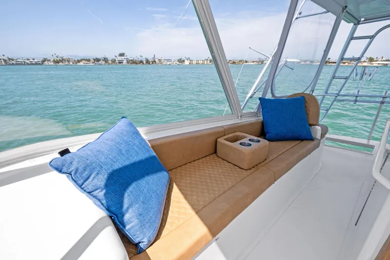 Saltwater Cowboys Yacht Photos Pics 2002 61 Viking Convertible - Saltwater Cowboy