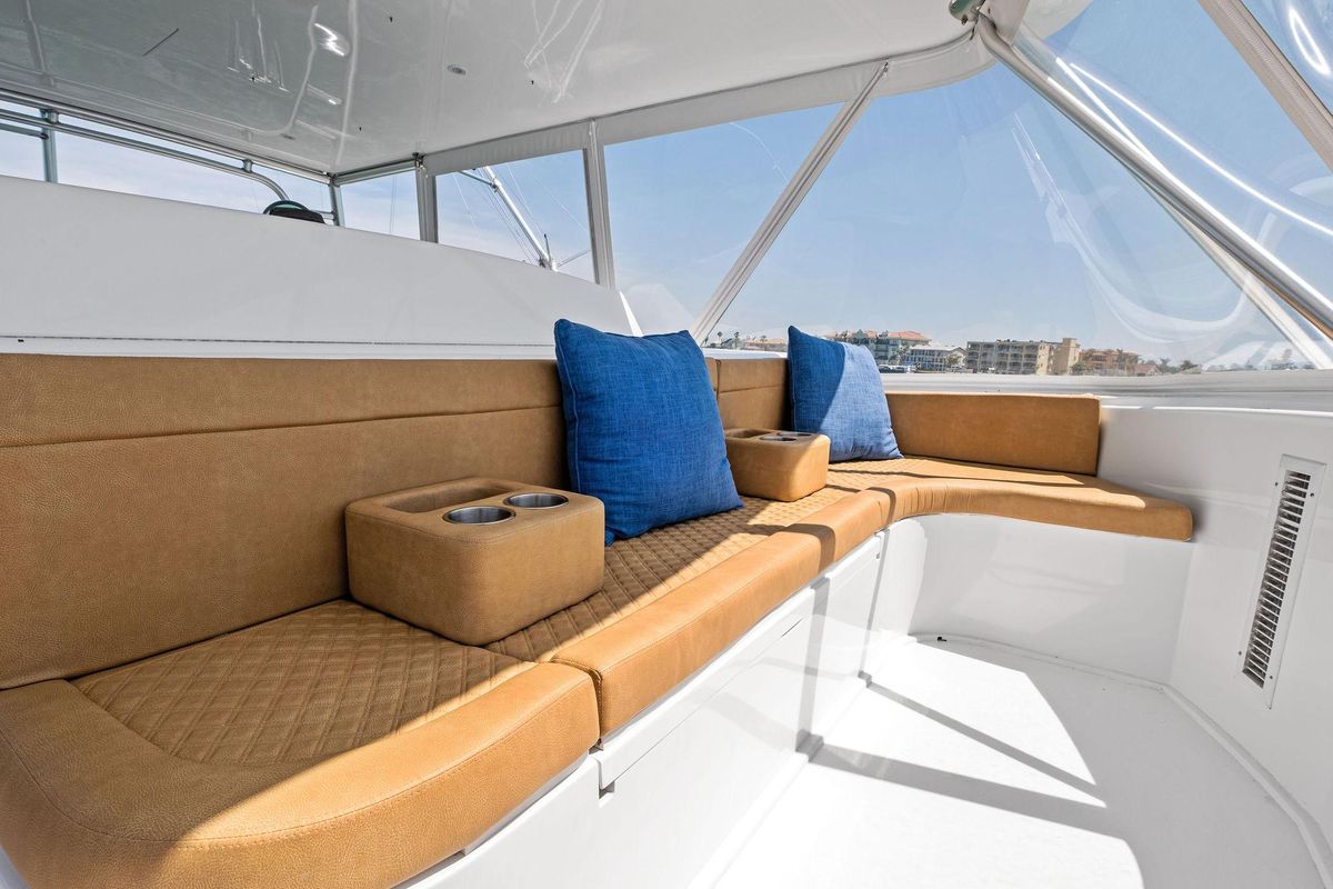2002 Viking 61 