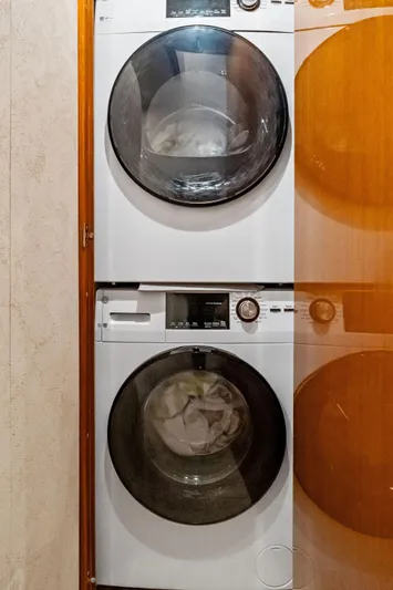 Saltwater Cowboys Yacht Photos Pics 2002 61 Viking Convertible - Saltwater Cowboy