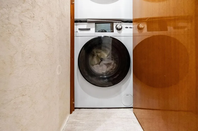 Saltwater Cowboys Yacht Photos Pics 2002 61 Viking Convertible - Saltwater Cowboy