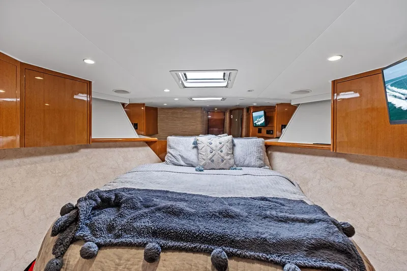 Saltwater Cowboys Yacht Photos Pics 2002 61 Viking Convertible - Saltwater Cowboy