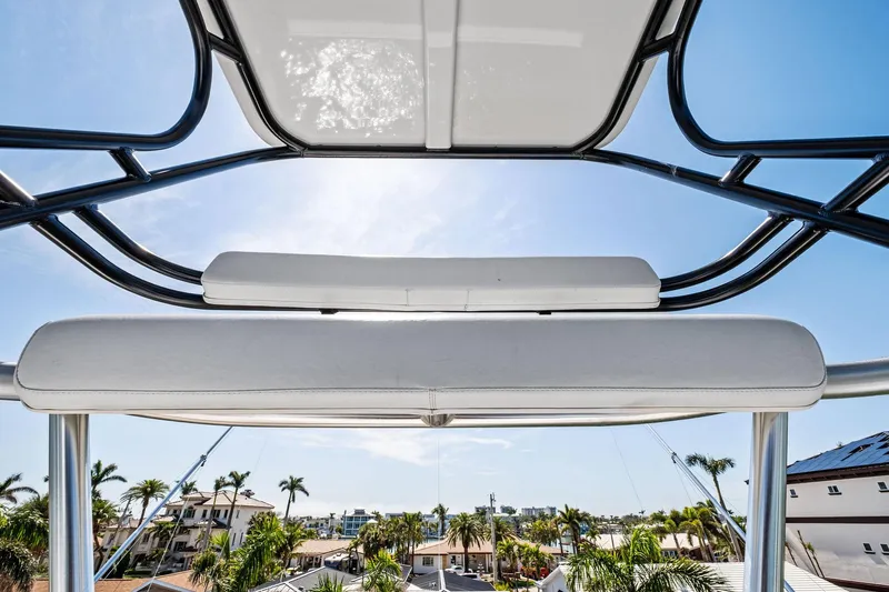 Saltwater Cowboys Yacht Photos Pics 2002 61 Viking Convertible - Saltwater Cowboy