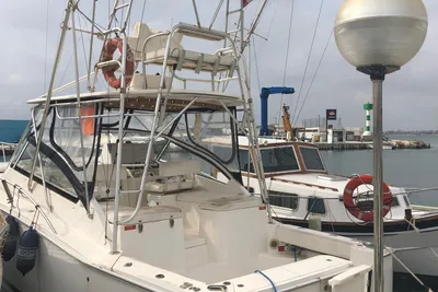 2004 Luhrs 30 Open