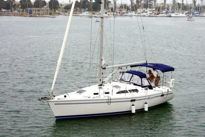 Catalina 350