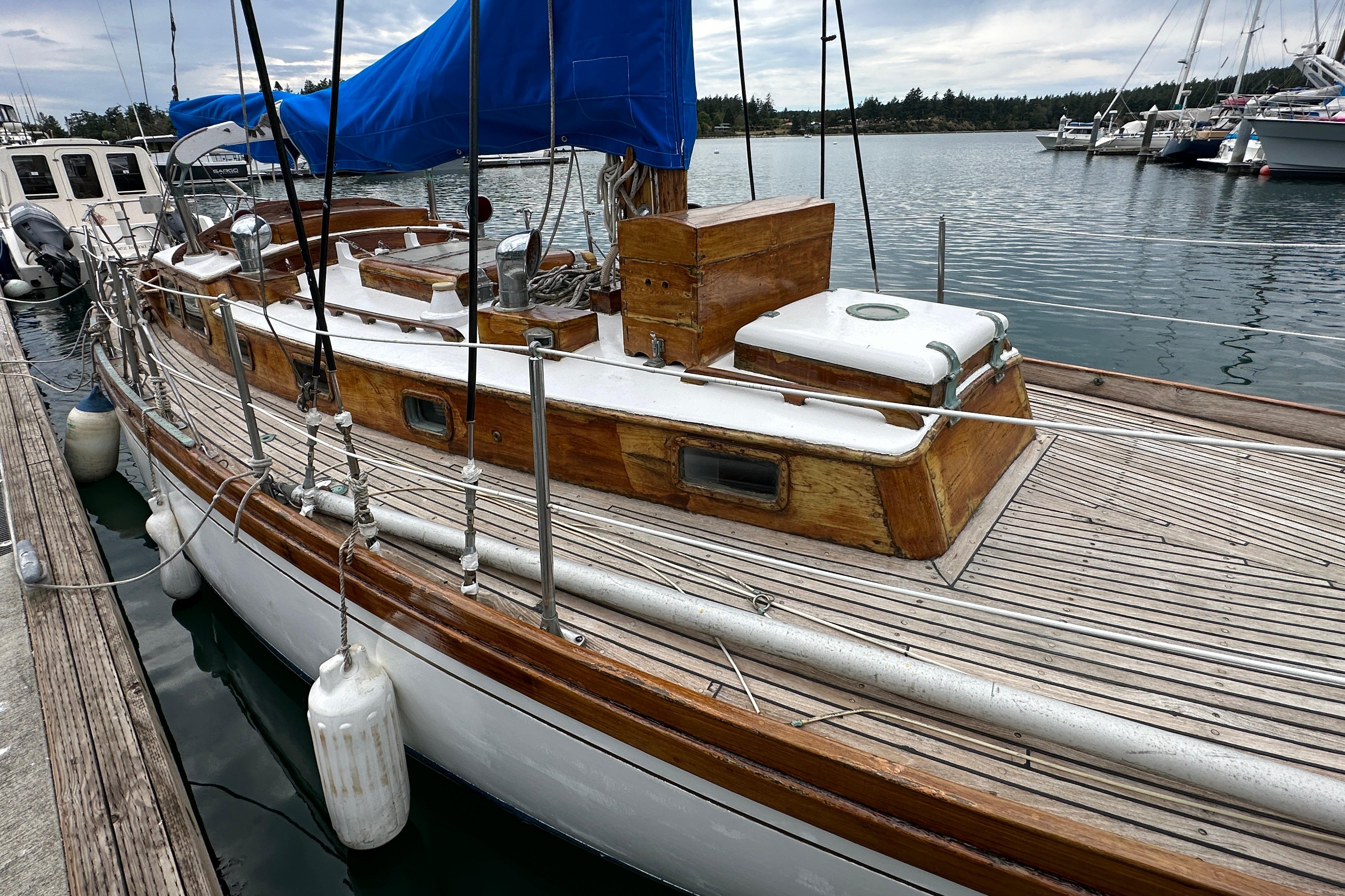 1964 Cheoy Lee Lion Class Sloop Slup Kaufen - YachtWorld