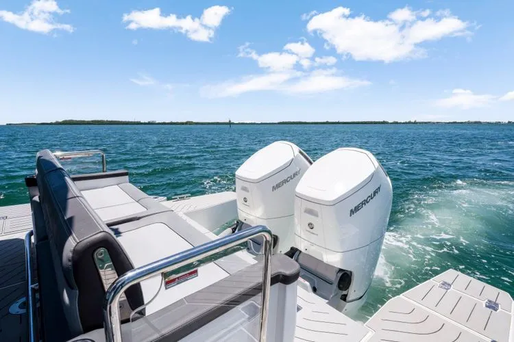  Yacht Photos Pics 2023 Galeon 375 Gto - Image 16