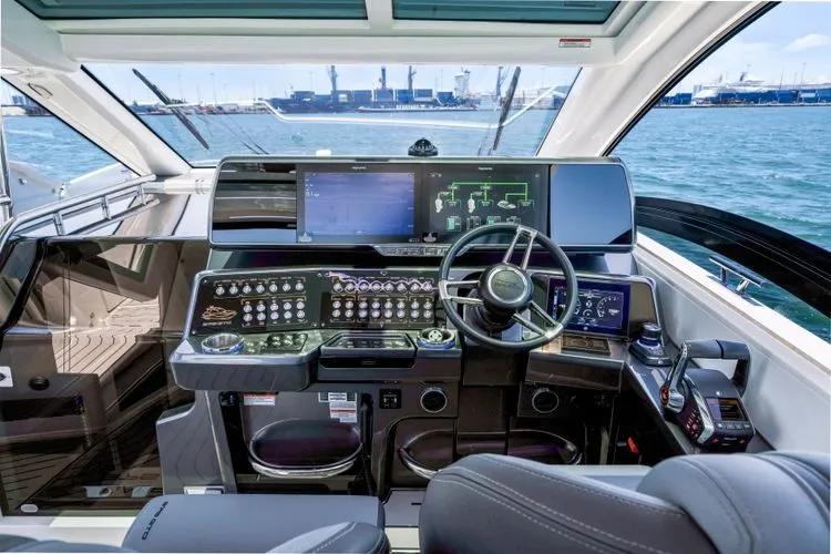  Yacht Photos Pics 2023 Galeon 375 Gto - Image 37